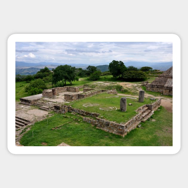 Site archéologique de Monte Alban, Oaxaca Mexique Sticker by franck380